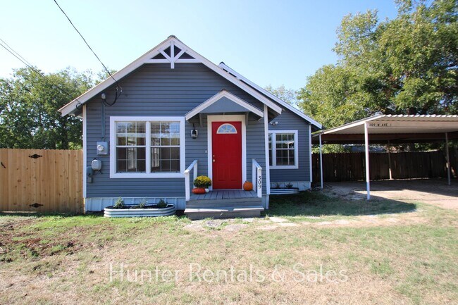 Building Photo - Charming Nolanville Cottage