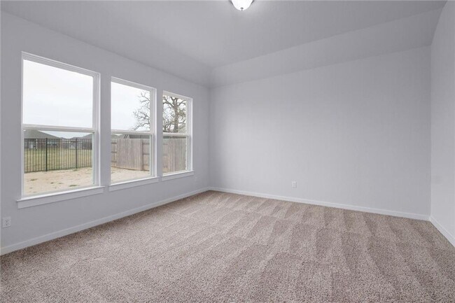 Building Photo - 129 Patrick Herndon Dr
