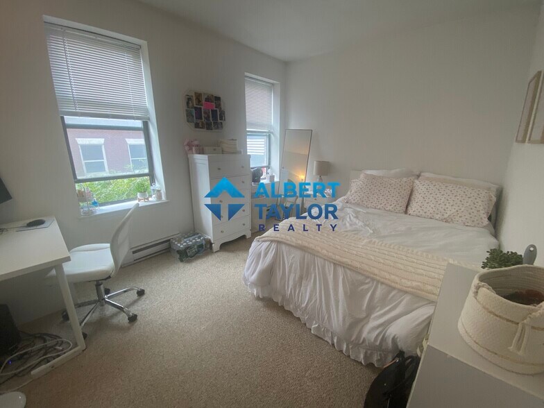 Building Photo - 41 Cunard St