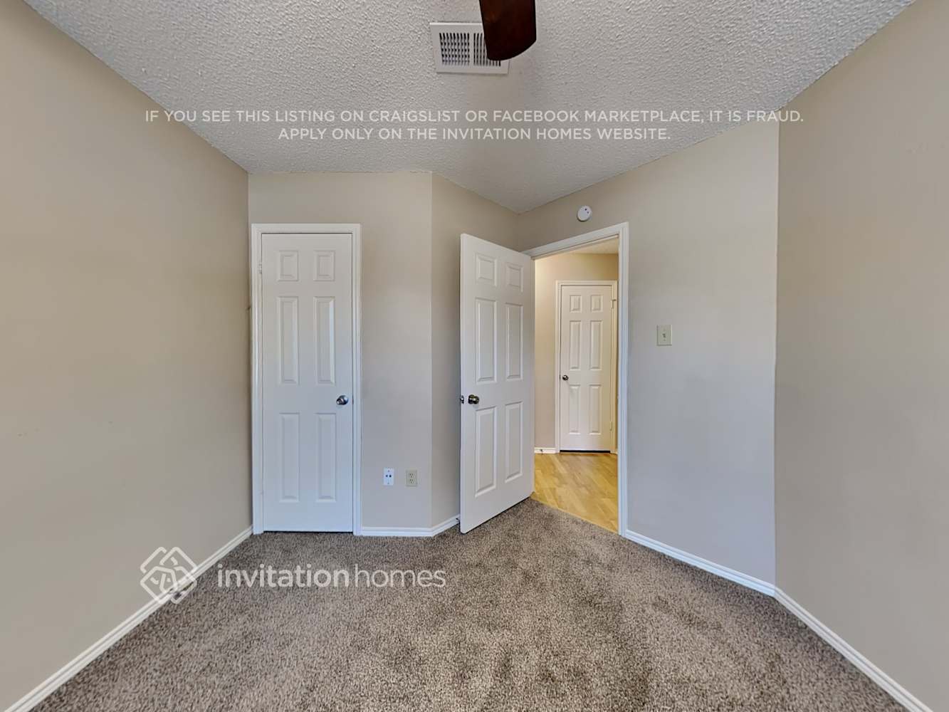 Building Photo - 924 Teakwood Ln
