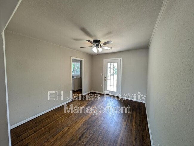 Building Photo - 4611 S 28th W Ave