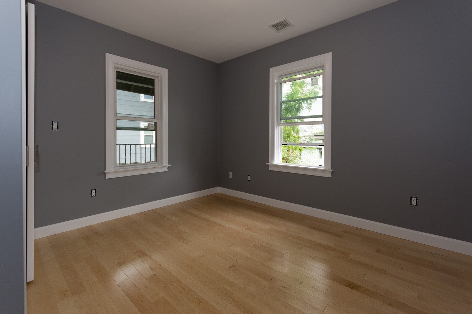 Building Photo - 31-33 Thornton St. Unit 2