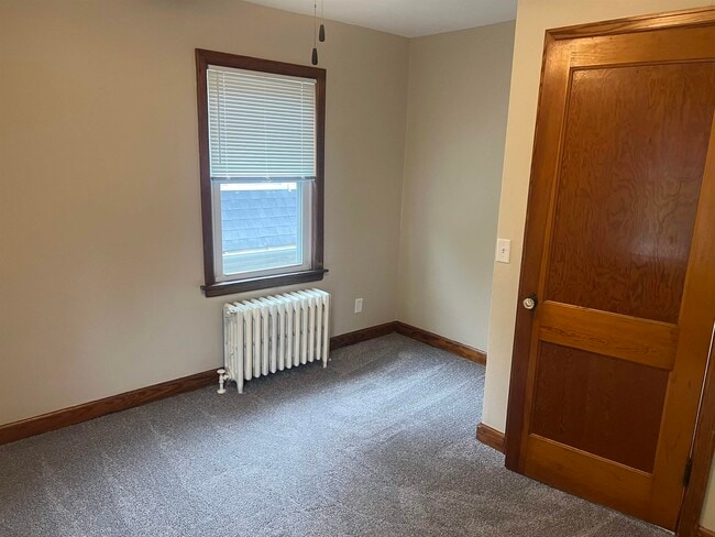 Building Photo - 2755 Union St