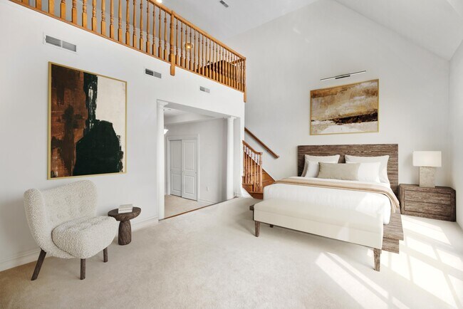 Building Photo - 36 Regency Pl