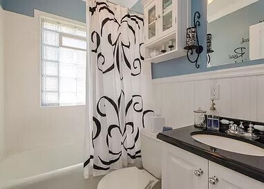 Bathroom - main level - 2508 Westover Blvd