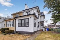 Building Photo - 4013 4th St