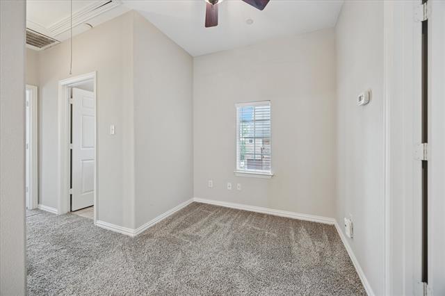Building Photo - 2153 Parkview