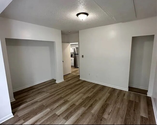 Interior Photo - 1608 Sweethome