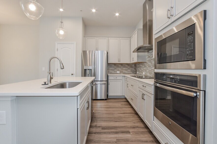 Building Photo - 1125 Mahonia Ct