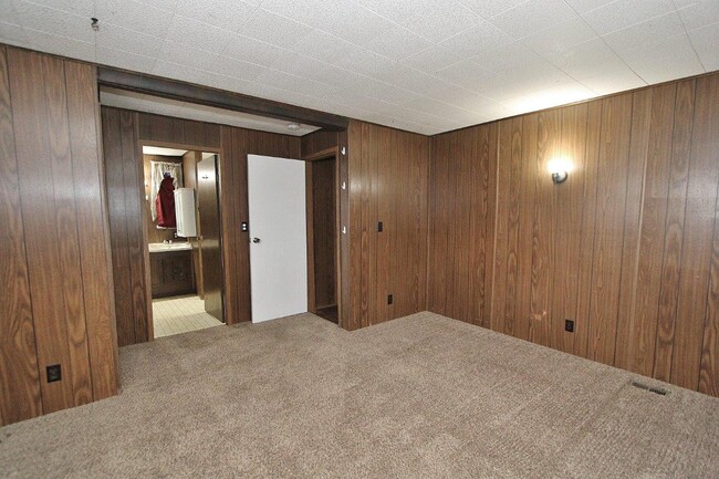 Building Photo - 1500 Boise Ave