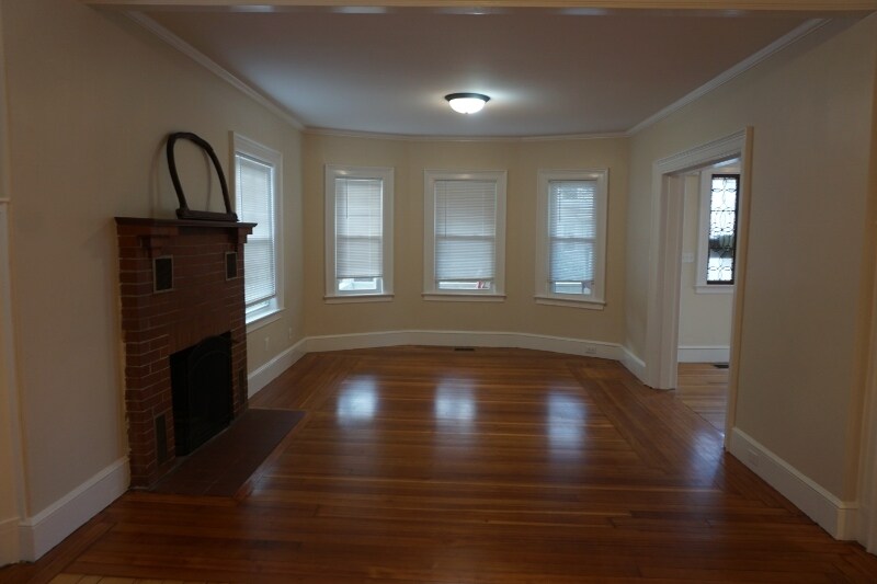 Building Photo - 159 Allston St