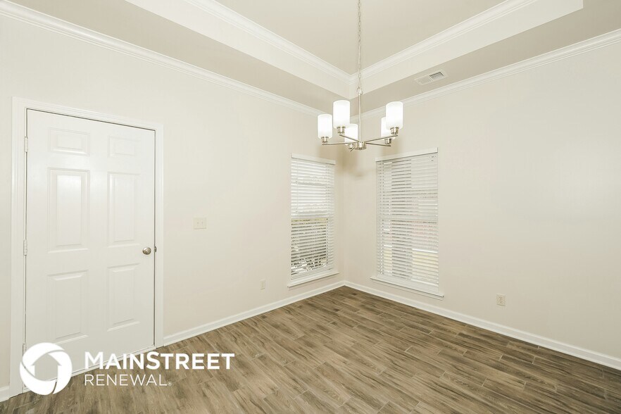 Building Photo - 6459 Southern Trace Dr
