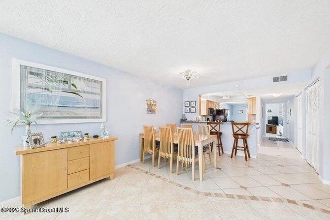 Building Photo - 1305 S Atlantic Ave