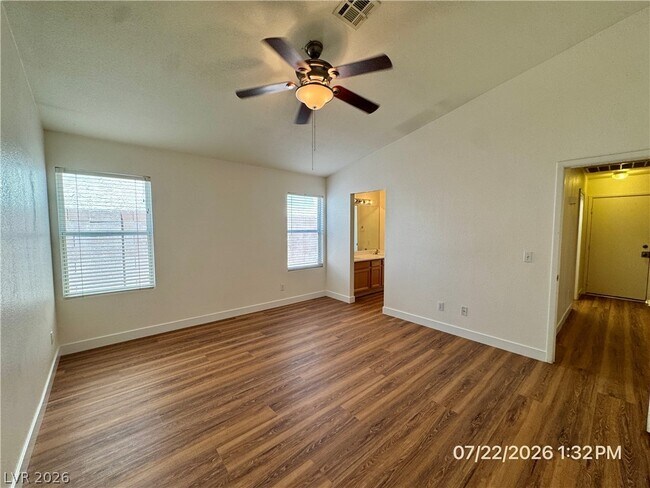 Building Photo - 1833 Sierra Hills Way