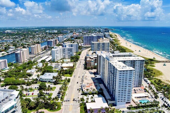 Building Photo - 111 N Pompano Beach Blvd