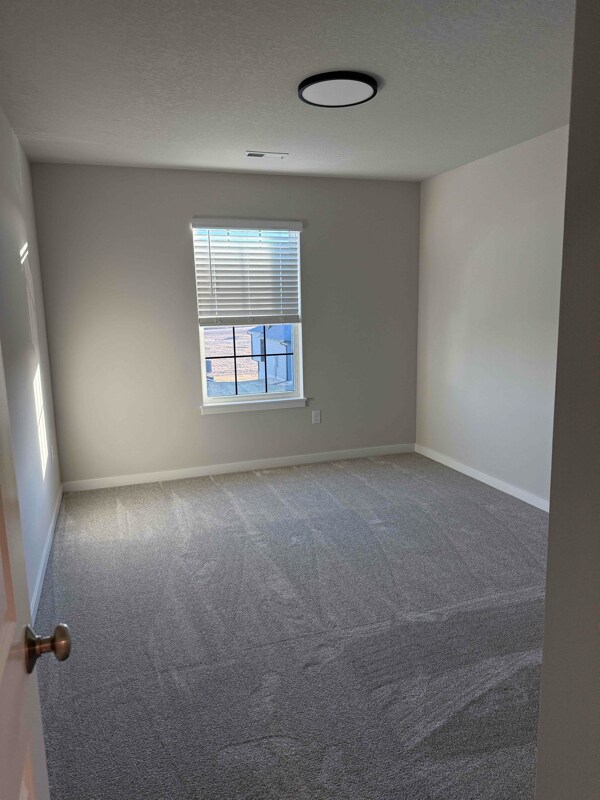 Building Photo - 2127 Waller Ave