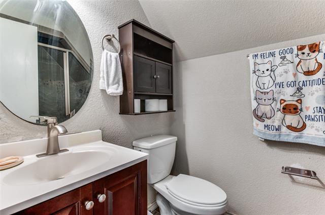 Building Photo - 2214 W 11th St