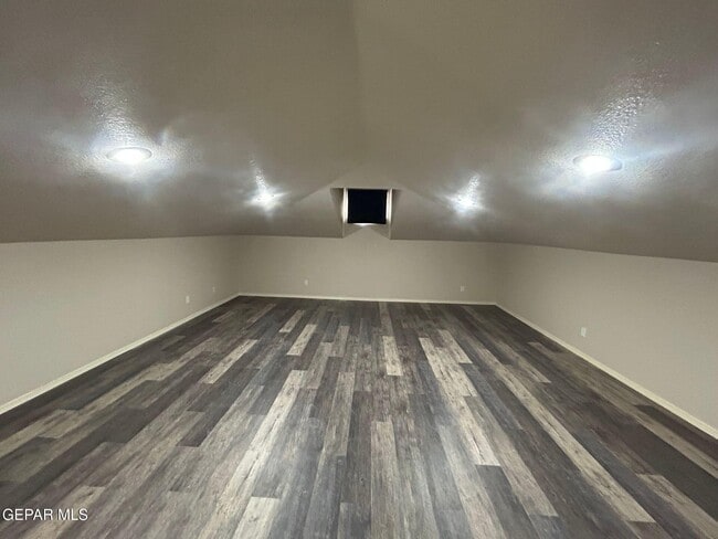 Building Photo - 12857 Little Misty Ln