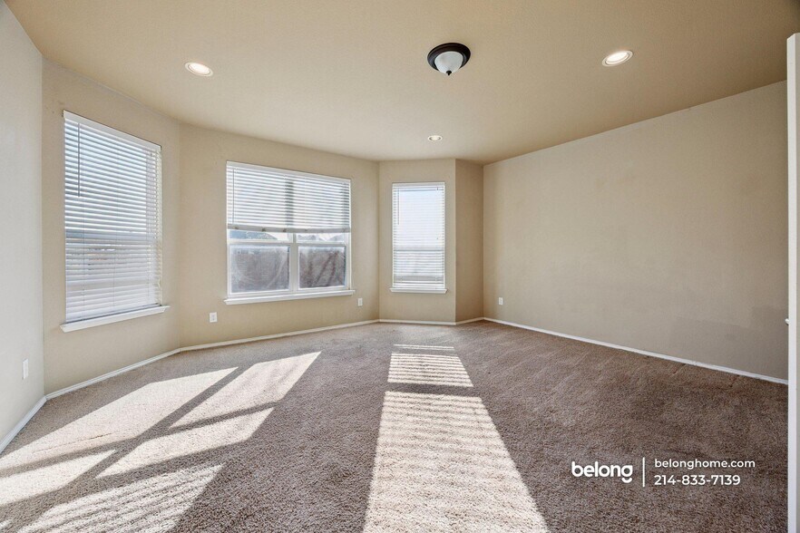 Building Photo - 2128 Valley Forge Trail