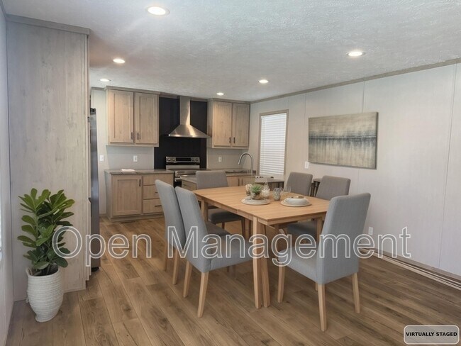 Building Photo - 8701 NE 107th Pl