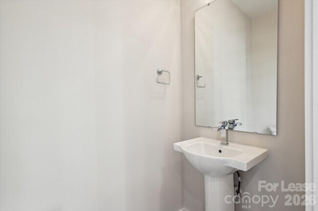 Building Photo - 4532 Radler Ct