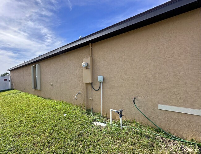 Building Photo - 4225 Abernathy Wy