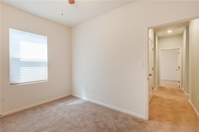 Building Photo - 108 Athena Way
