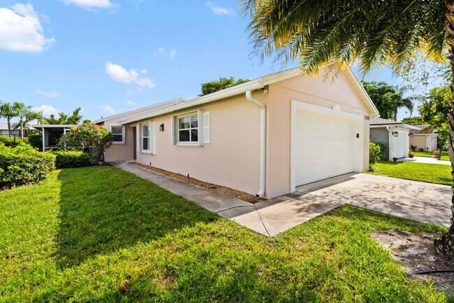 Building Photo - 1209 Pine Sage Cir