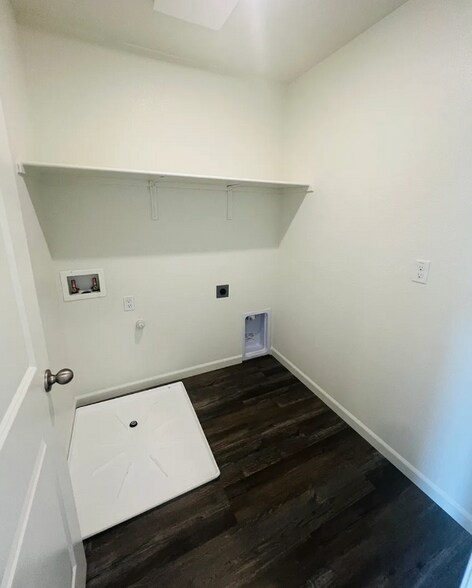 Building Photo - 18541 Waterfront Wy