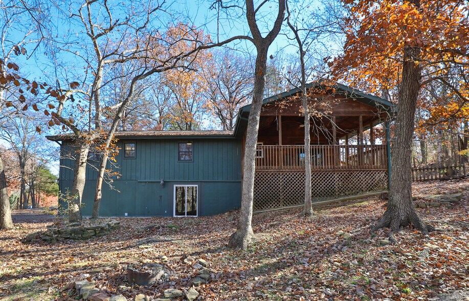 Building Photo - 137 Wallen Blf