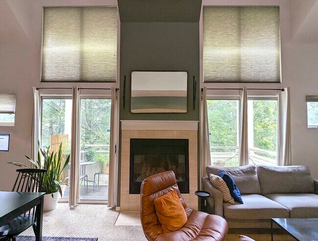 Building Photo - 200 Falls Blvd