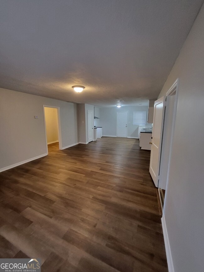 Building Photo - 1710 W Highland Ave