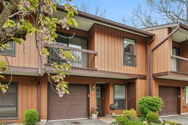 Building Photo - 26179 Westview