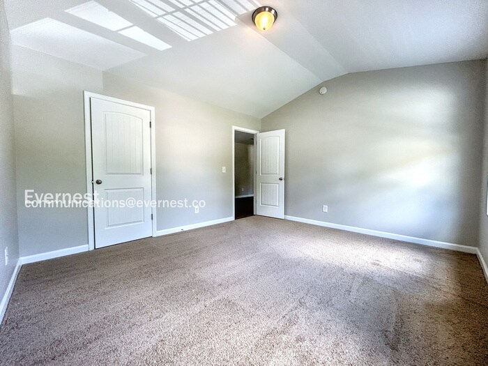 Building Photo - 345 Westridge Cir