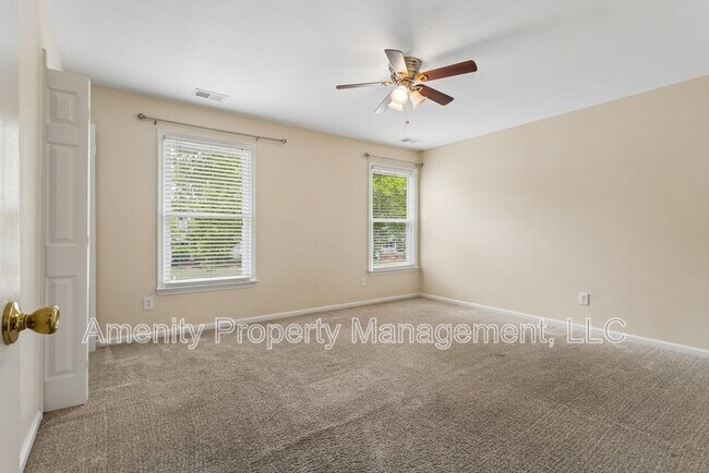 Building Photo - 1012 Austenwood Ct