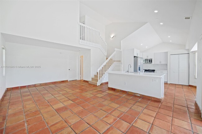 Building Photo - 14531 Hampton Pl