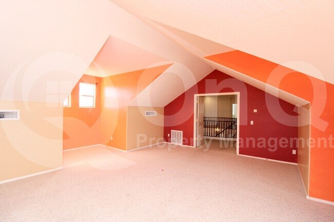 Building Photo - 3316 E Kingbird Pl