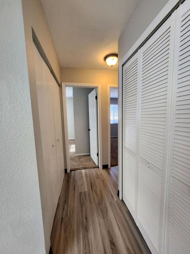 Building Photo - 2-Bedroom Home near Military Installations| Move-In Special: First Full Month Free!