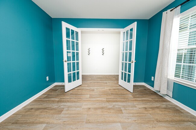 Building Photo - 4016 Madeline Farm Blvd