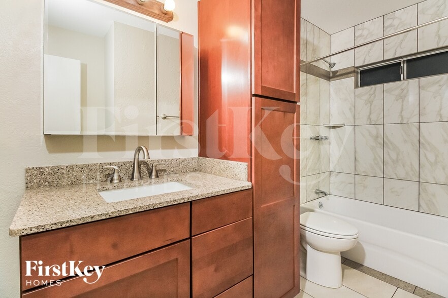 Building Photo - 9929 E Colette St