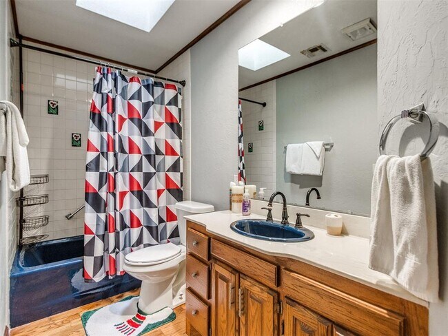 Building Photo - 3465 Brush Creek Rd