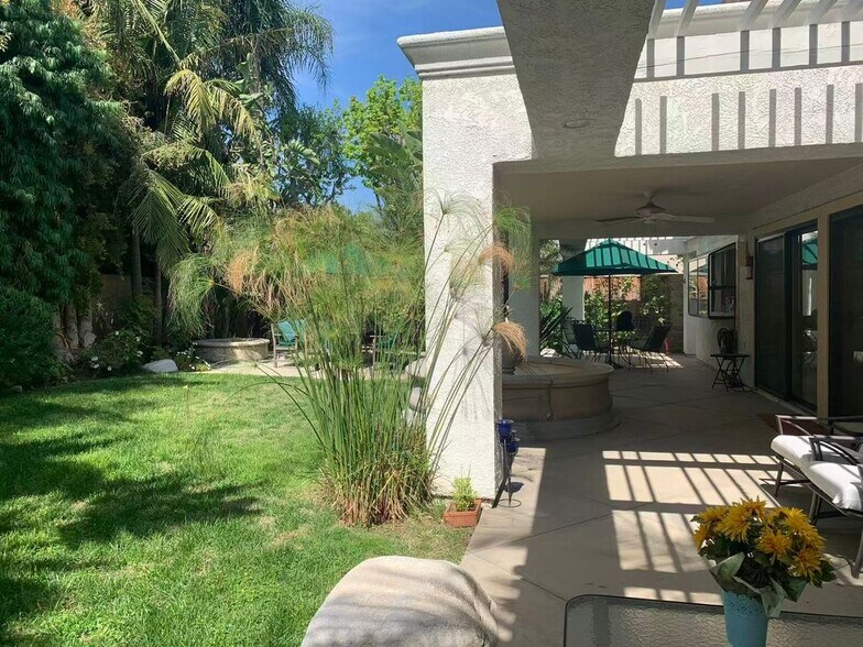 Building Photo - 4062 Salacia Dr