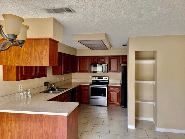 Building Photo - 4122 Baynard Dr