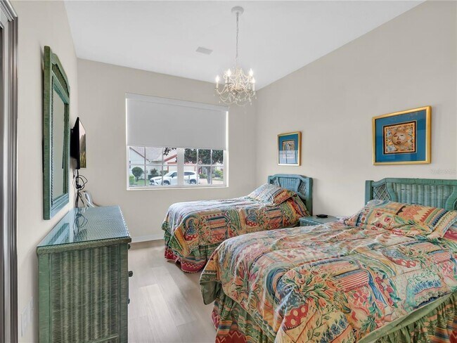 Building Photo - 8870 Huntington Pointe Dr