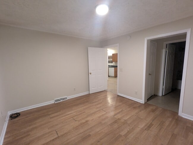 Building Photo - 1673 Audrey Pl NW