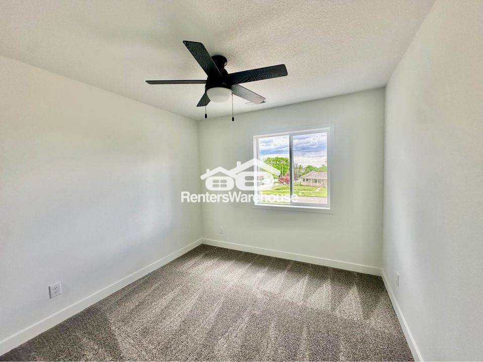 Building Photo - 2107 Willis Ave