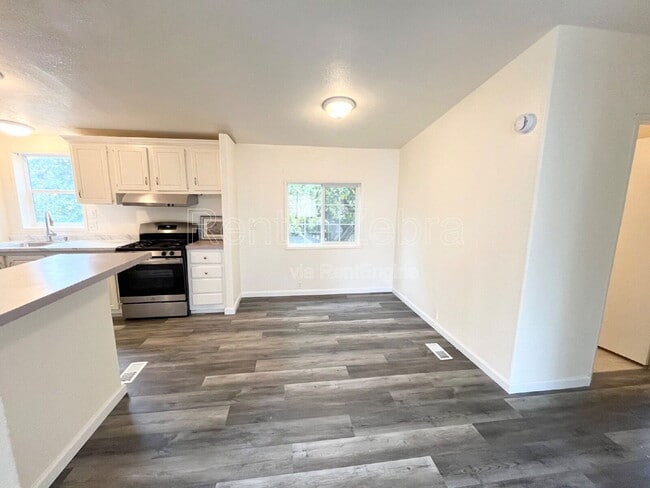 Building Photo - 6826 Rubi Ct