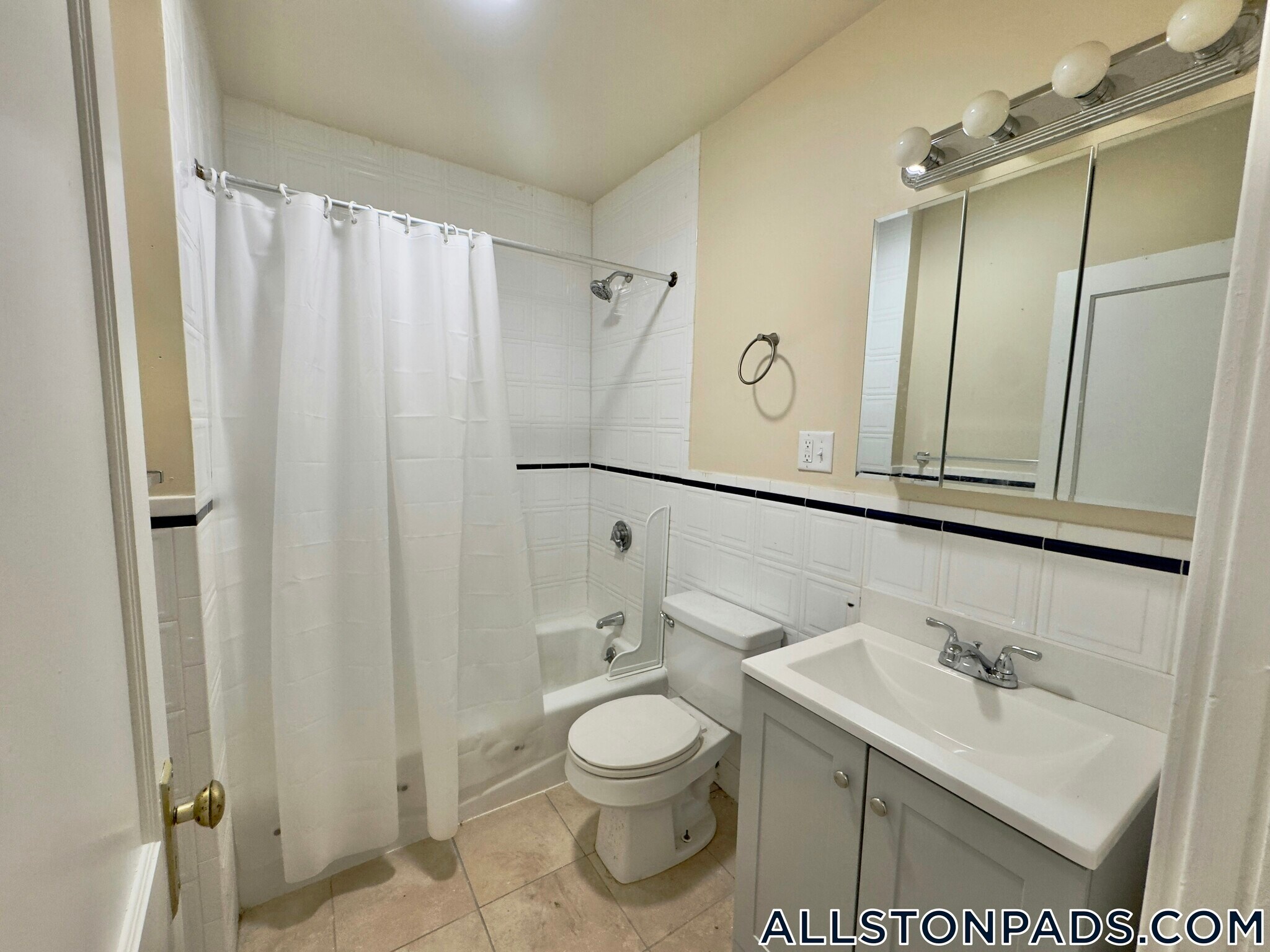 Building Photo - 7 Price Rd