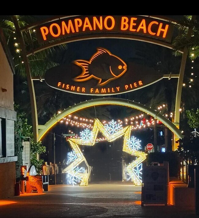 Building Photo - 133 N Pompano Beach Blvd