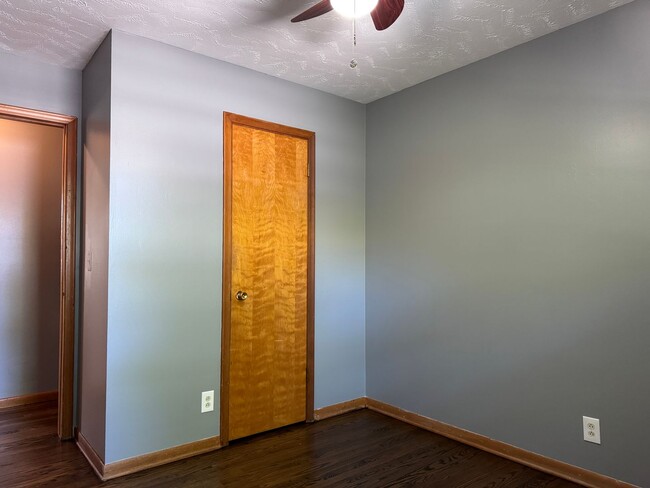 Building Photo - Charming Midtown 3BR Near Benson & UNO for...